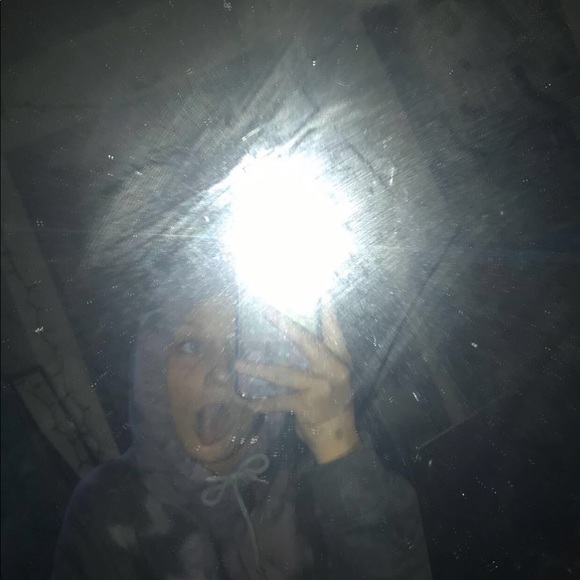 Meet your Posher, Jillian - Picture 1 of 1